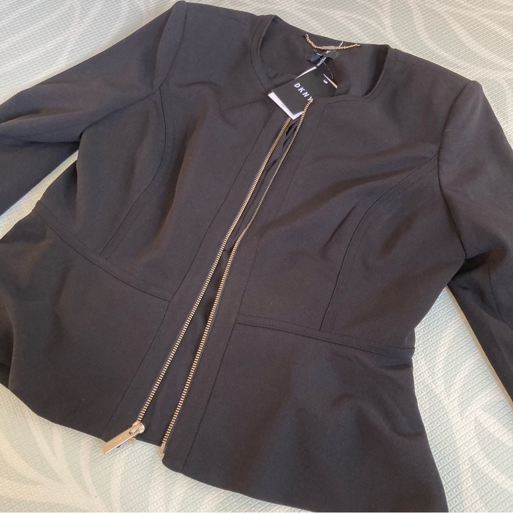 Solid Black DKNY Suit Jacket M Peplum Structured Classic Timeless